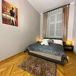 P&j Grodzka * Krakow