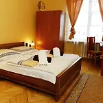P&j Grodzka Apartment