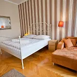 P&j Grodzka Cracovie