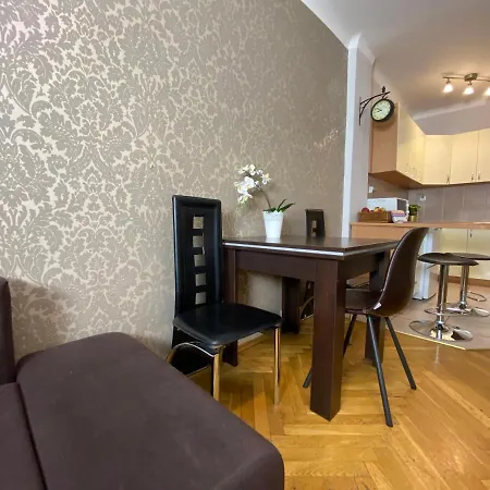 P&J Apartamenty Grodzka *