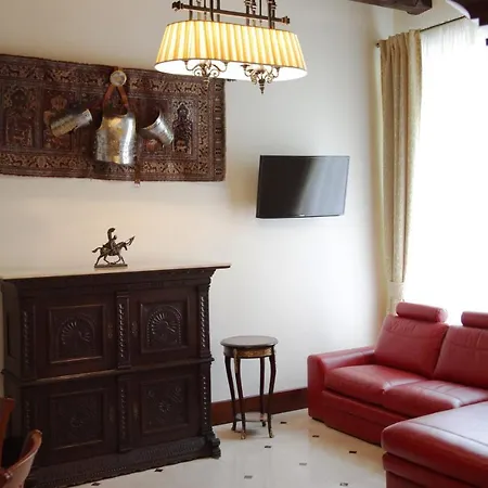 P&j Stolarska Apartment