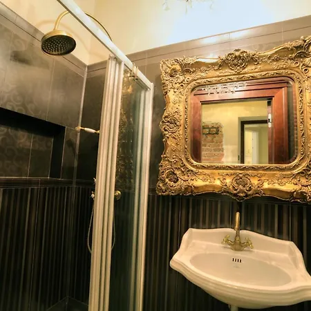 P&j Stolarska Apartment *
