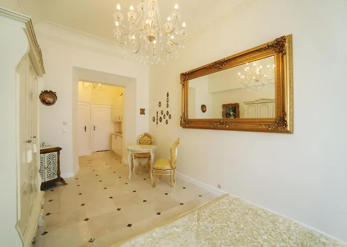 P&j Grodzka Apartamento